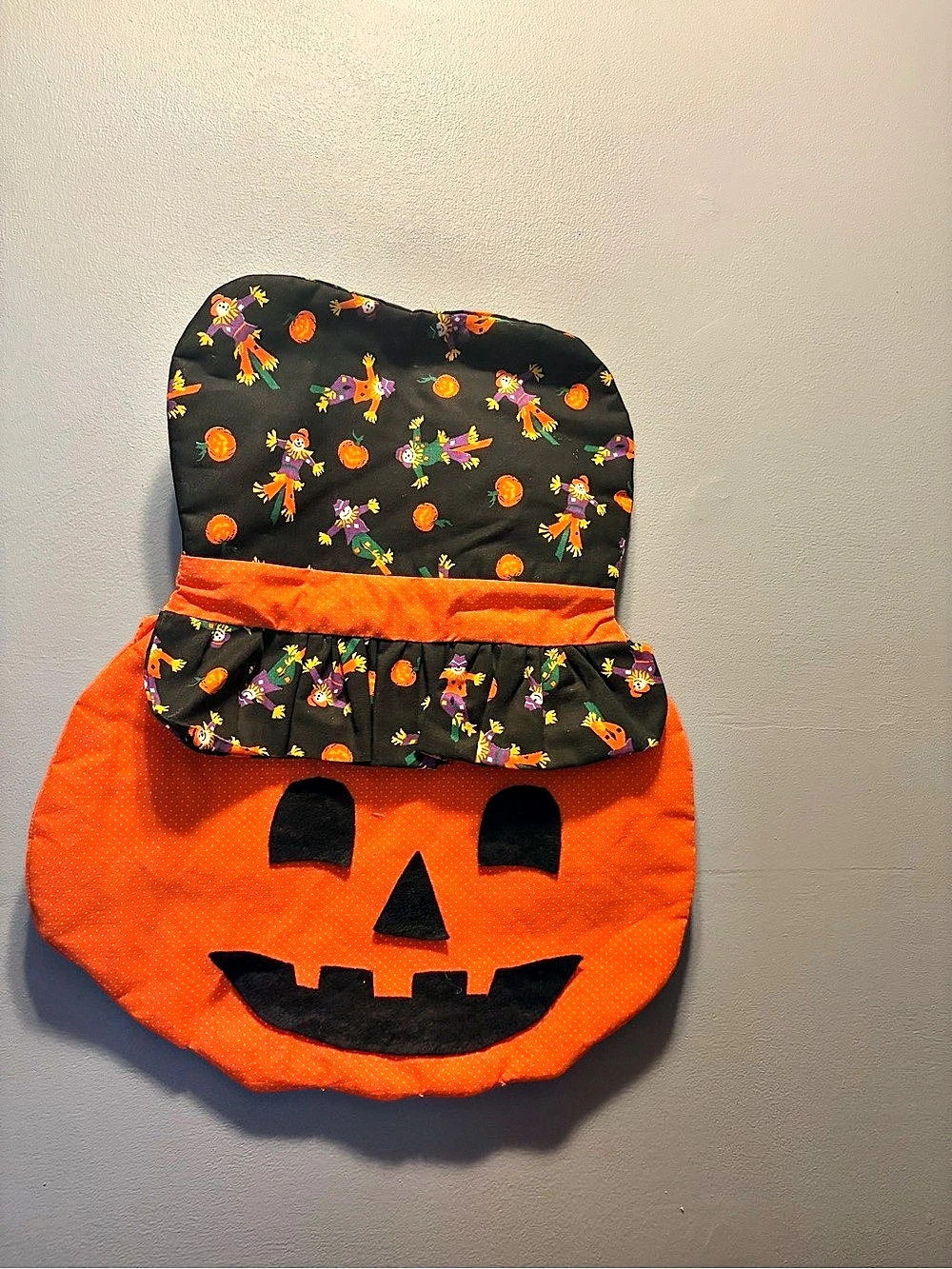 Vintage Halloween Jack O Lantern Pumpkin With Hat Fabric Wall Hanging